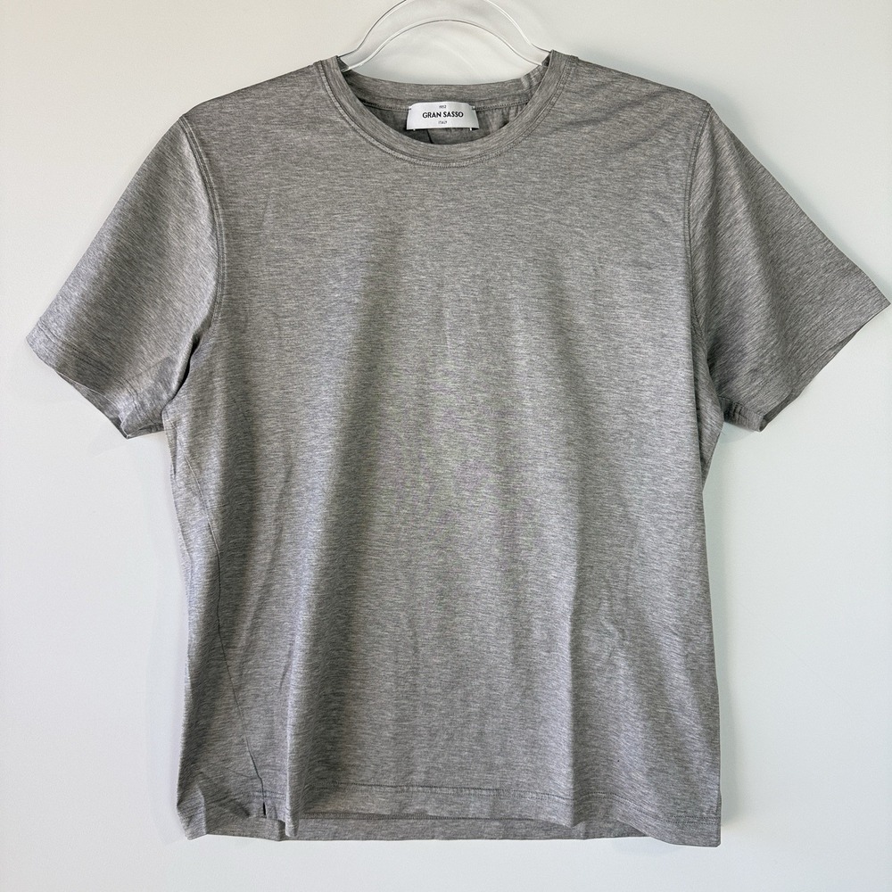 Gran Sasso Italy Gray Crewneck T Shirt Size 48 M Short Fit Luxury Basic $125